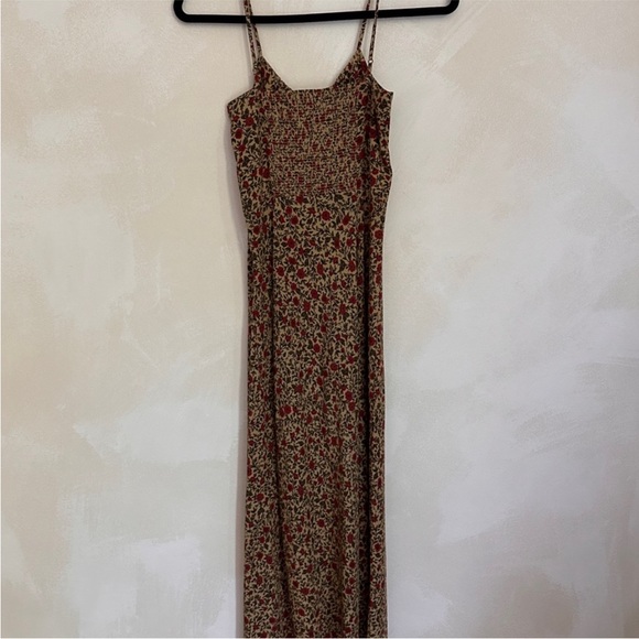 Realisation 100% silk Alba milkmaid style midi dress in Dahlia print size medium - Picture 4 of 5